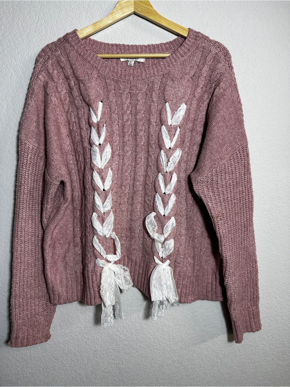 Francesca’s Sweater Women L Mauve Pink Cable Knit Lace Ribbon Bow Cottagecore